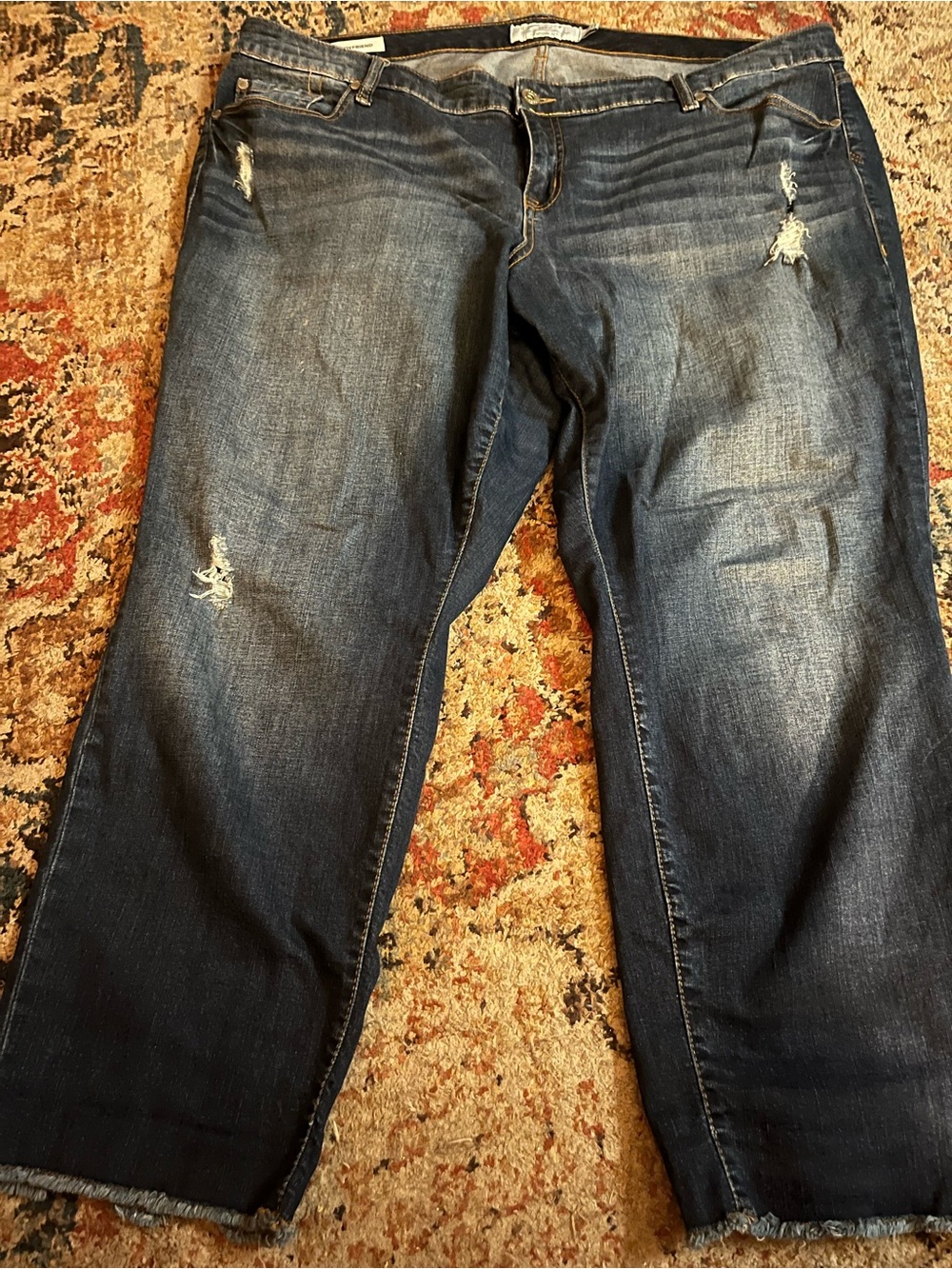 Medium Wash Distressed Women’s Jeans - Casual Straight Boyfriend fit